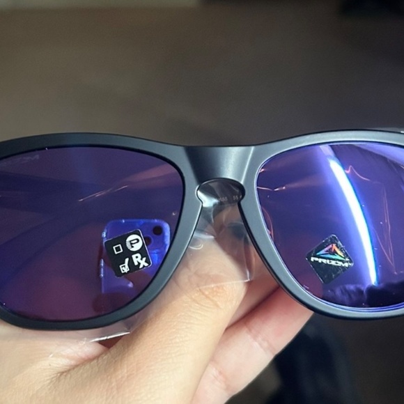 Oakley frog skins main image 5